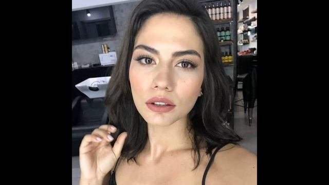 ¿Se Están Separando Demet Y Su Cónyuge Oğuzhan Koç? #demetözdemir #demetozdemir#legacy #ahora #tren