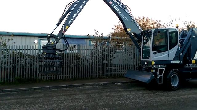 Terex 360 Arm Movement