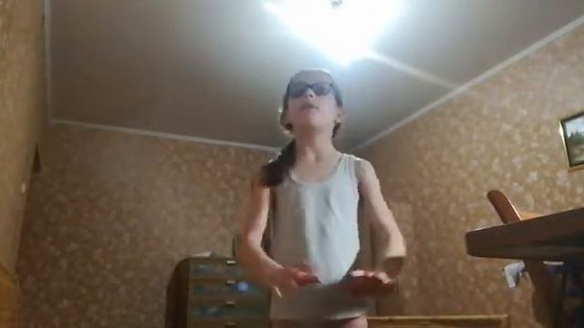 Сидим дома и учим стихи!