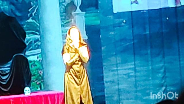 Сюжет из спектакля Мастер и Маргарита в главной роли Ольга Кабо театр Огни Москвы