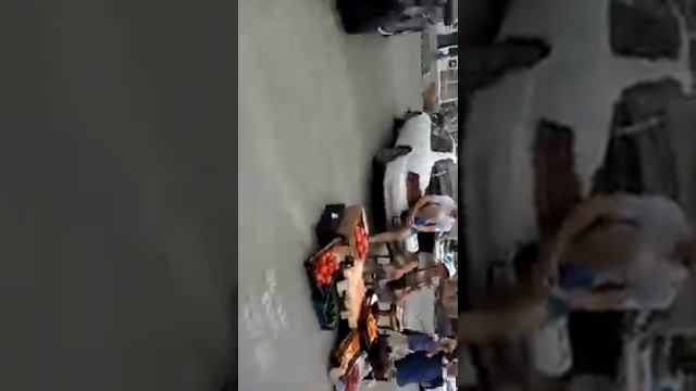Мама мне отправили в магазине