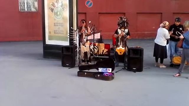 Equador Artist (Indians) в Новосибирске ( мелодия 6 )