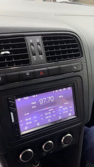 Volkswagen Polo 2015