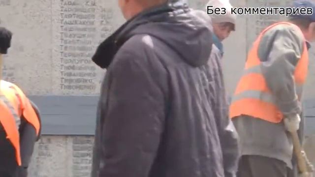 Подготовка площади Победы к майским праздникам