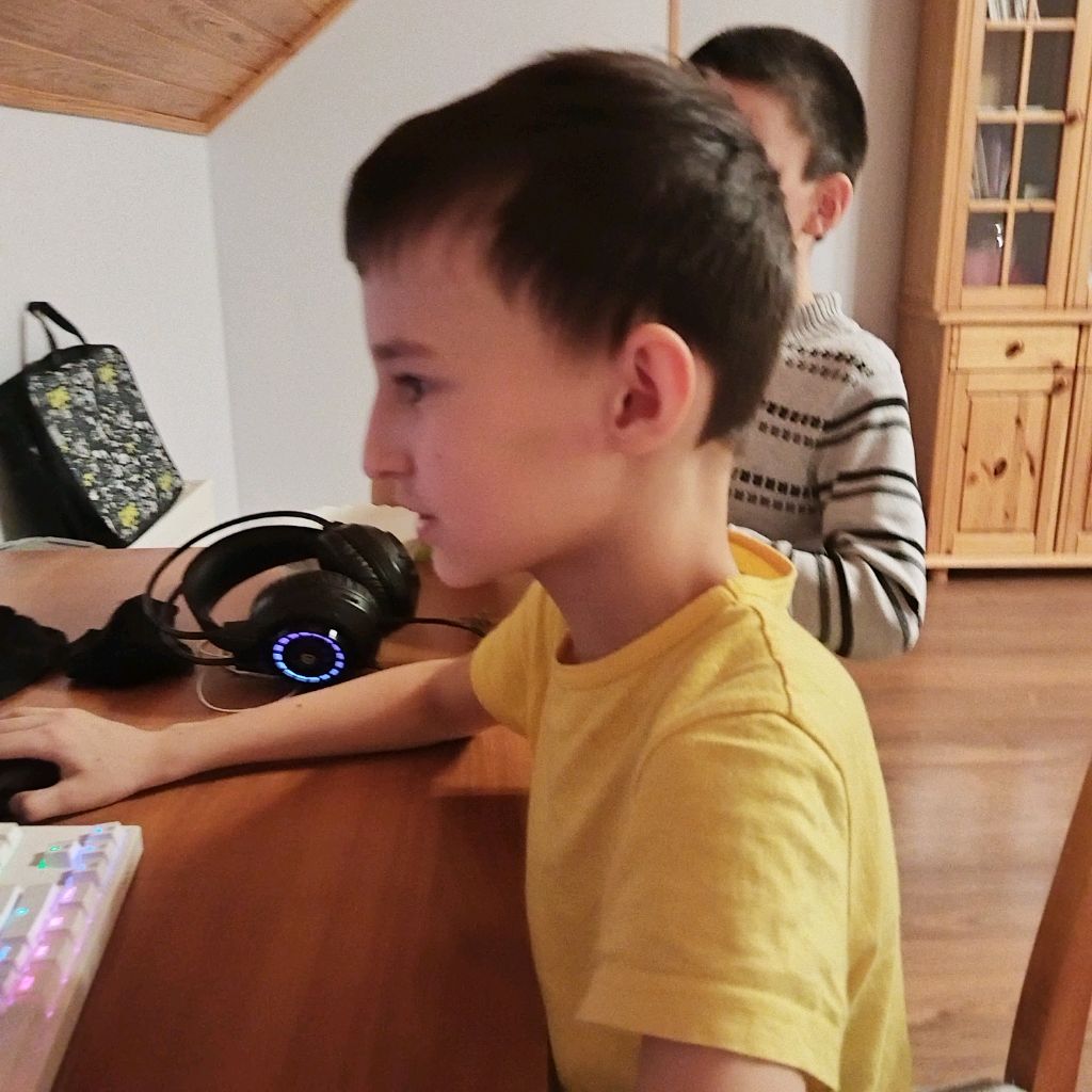 треш час с агузгами