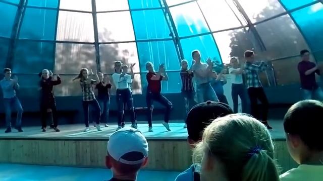 Закрытие 1 смены лагеря Дружба\\Танец. Слёзы.Я скучаю.😑😭😭😌