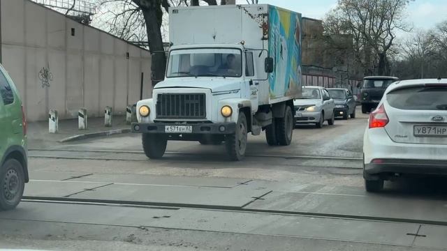 ‼️Ремонт ж/д переезда на улице Кирова продолжается

Железнодорожный переезд на улице Кирова