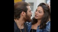 Veee The expected moment has come, Can and Demet are "taking" in front of the cameras again.