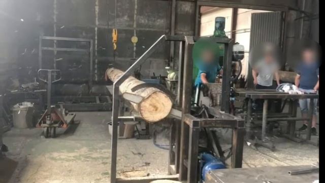 Раскряжевочно-торцовочный узел пилит как по маслу