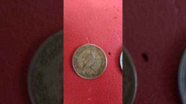 Hong Kong old coin 50 cents and one dollar