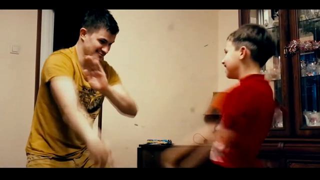 mr.Max VS misha19 - бой века