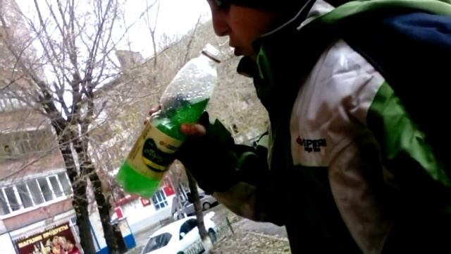 Эксперимент спрайт+сода,тархун+сода,вода+сода