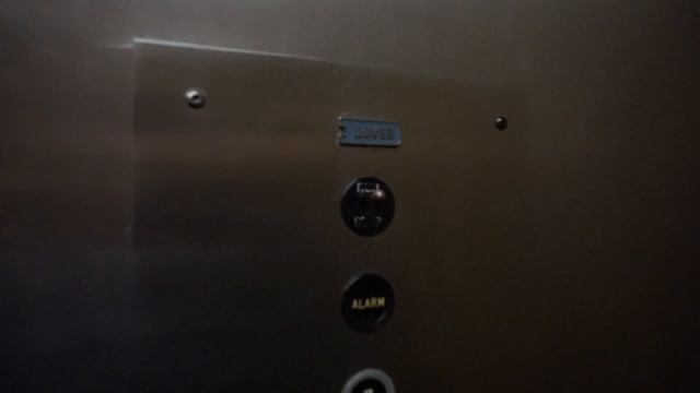 Machine Room Tour! 1974 Dover hydraulic elevators @ Days Inn Roanoke Civic Center, Roanoke, VA