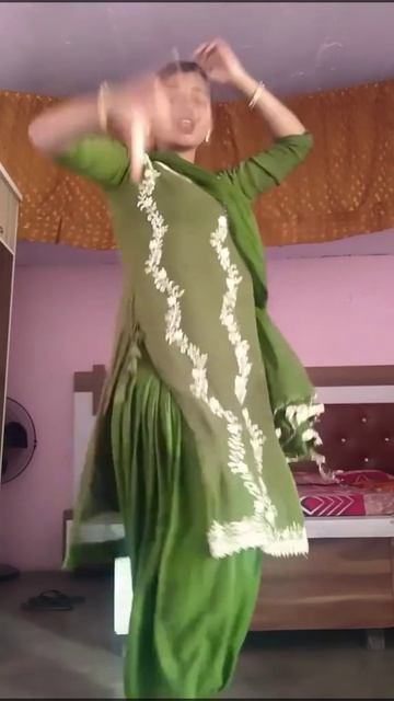 Local Village Girl Hot Dance