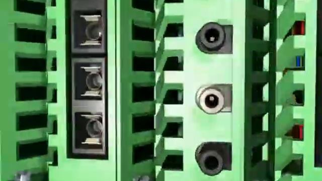 0427 AU Factory Line Managed Switches EN 25M 4 3