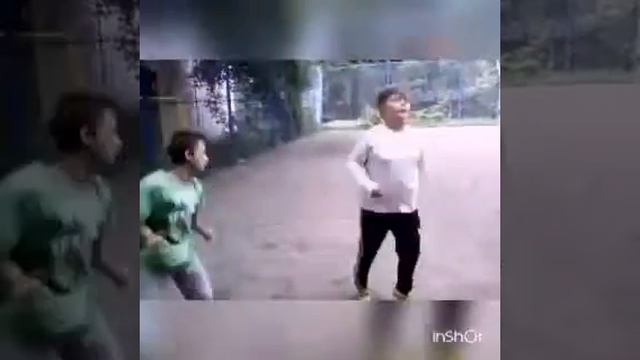 Актерское мастерство и конечно танцы)