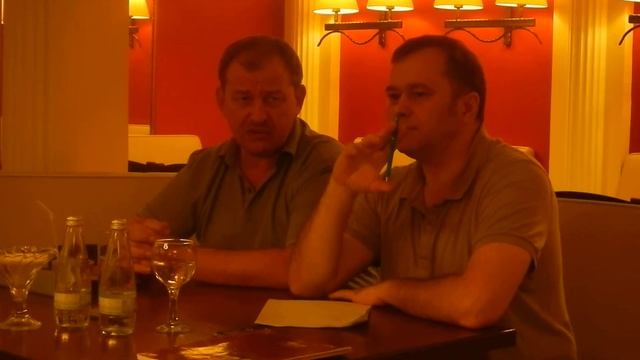 Фрагмент заседания клуба "Социальны резонанс" 1.08.14