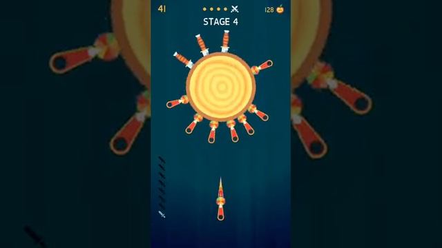 Knife Hit играет про или нуб
