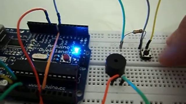 Botão+ Piezo Arduino (1of 2)