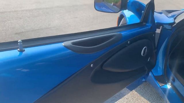 2005 Lotus Elise Walk around video 7K laser blue