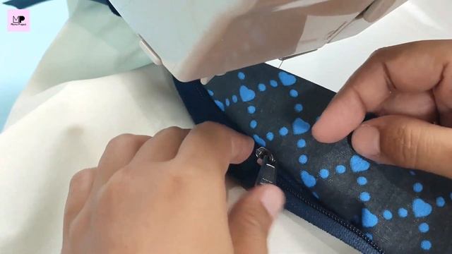 Simple Shoulder Bag Sewing Tutorial | DIY Shoulder Bag
