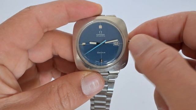 Vintage Omega Geneve 166.081 automatic men's watch with blue dial 39 mm