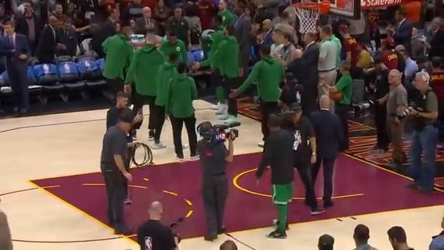 KYRIE IRVING BOOED IN CLEVELAN RETURN\ CELTICS VS CAVALIERS\ NBA SEASON OPENER 10.17.2017