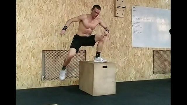 Берпи фронтально через тумбу