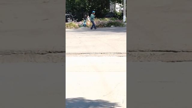 Это Саня Муравен