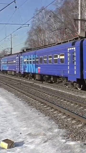 Электропоезд ЭД4М-0401 (ТЧПРИГ-7) скоростной приг. поезд "РЭКС-экспресс" №7124 Москва - Раменское.