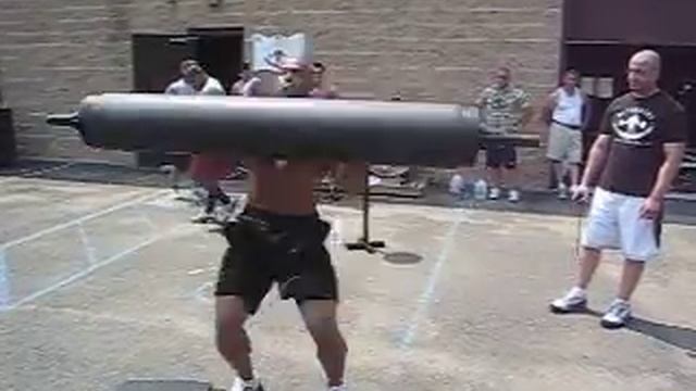 DeFrancosTraining.com - 145 lb. log clean & press