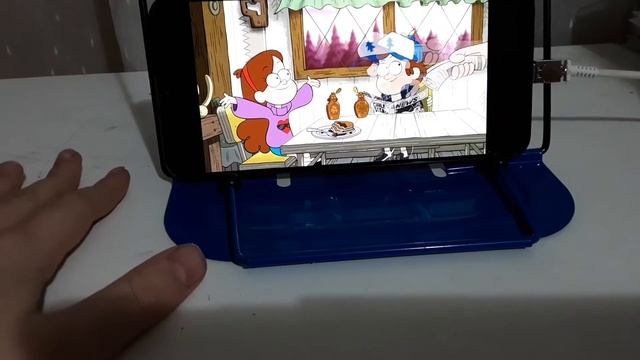 диппер и мэйбл в Gravity Falls уже год