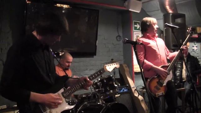 Blues Gravity - Jumpin' Jack Flash (The Rolling Stones cover)