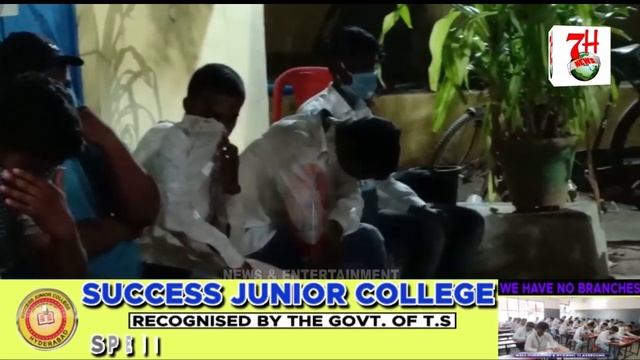 TEEN PATTE KHELNE WALE 10AFRAAD KO GIRAFTAAR LIYA HAI | 7H News |