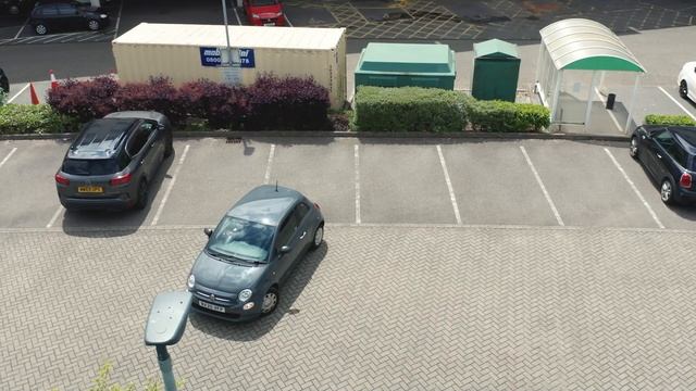 How to Reverse Park in a Bay - 90° Degrees - Learning to Drive