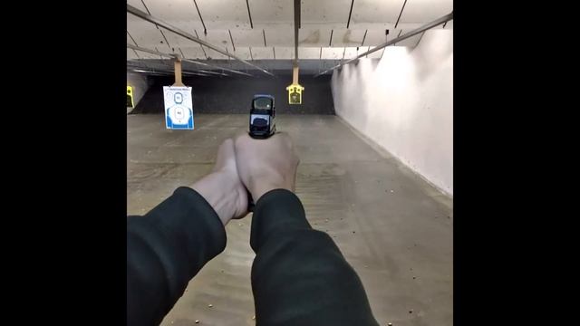 Shooting the Shadow Systems MR920 Elite