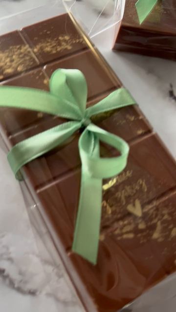 Дубайские плитки 266 и 100 г.