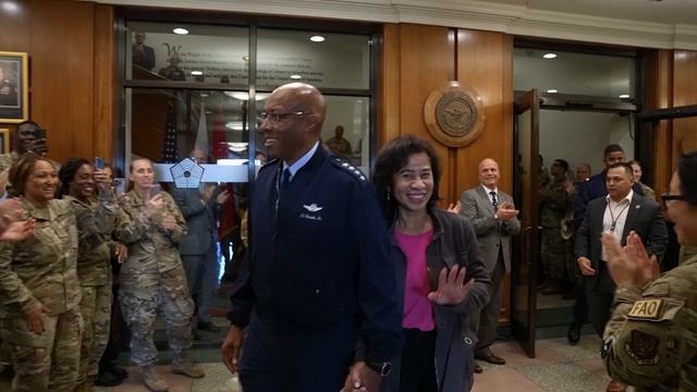 CSAF 22 Gen Brown Pentagon Clap Out