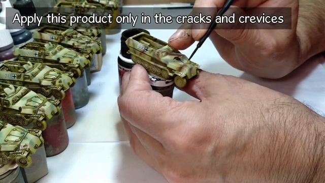 Painting german SdKfz 251 halftrack Flames of War.