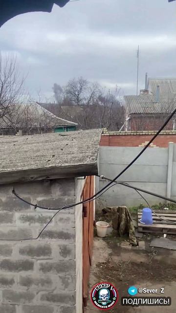 Кадры поражения ФАБами с УМПК позиций и живой силы противника на одном из направлений СВО !!!