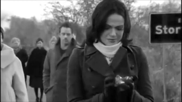 Regina & Henry Mills ll Headlights