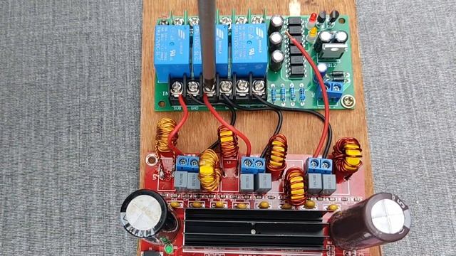 200 Watt 2.1 Amplifier Board With 300 Watt 2.1 Channel Speaker Protection Board
