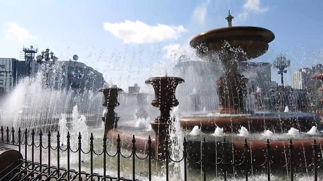 03.09.2021. Россия. Хабаровск. Фонтаны на Площади Ленина. Часть 4