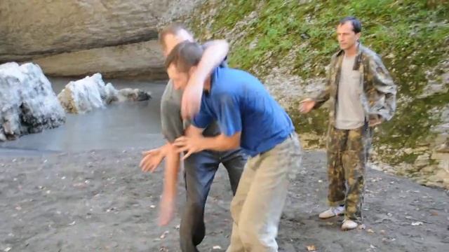 Защита от ударов рук, используем всё тело, семинар в Хаджоке.