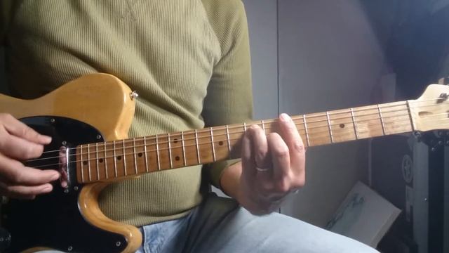 How to play Magnet and Steel - Walter Egan / Stevie Nicks