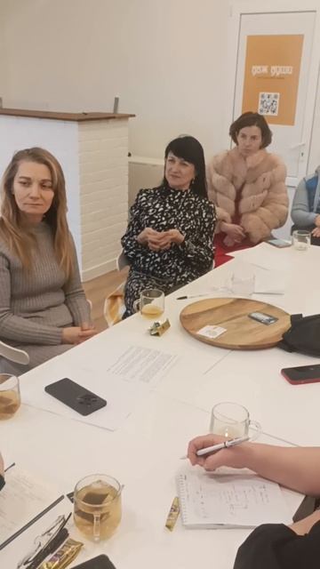 ВОЗЬМИТЕ СЕБЕ ВСЕ ПЛЮСЫ СВОЕГО РОДА. Отрывок из МК