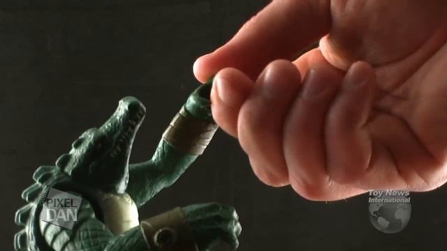 Nickelodeon Teenage Mutant Ninja Turtles Leatherhead Figure Video Review