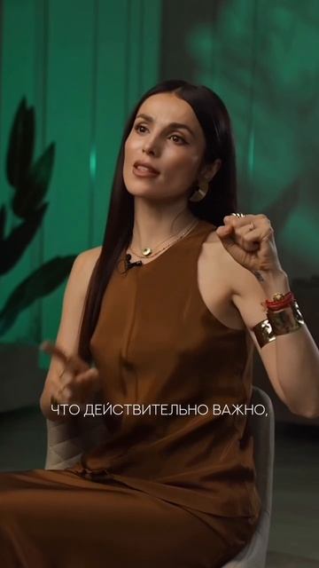 Подпишись на мой канал, чтобы изменить себя благодаря медитациям, мантрам и духовным знаниям.