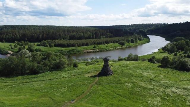 Арт-пакр Никола-Ленивец