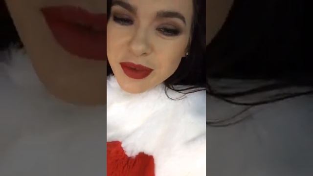 Лена Темникова едет на концерт. Periscope